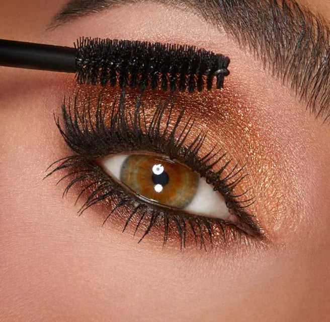 Kiko Milano apimties suteikiantis blakstienų tušas Volume Attraction
