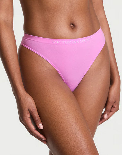 Victoria Secret kelnaitės -stringai