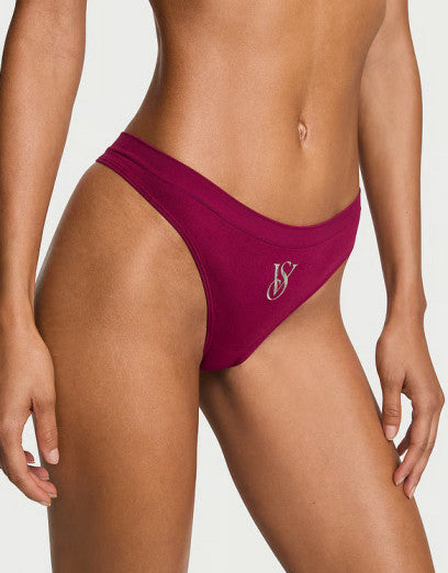 Victoria Secret kelnaitės -stringai