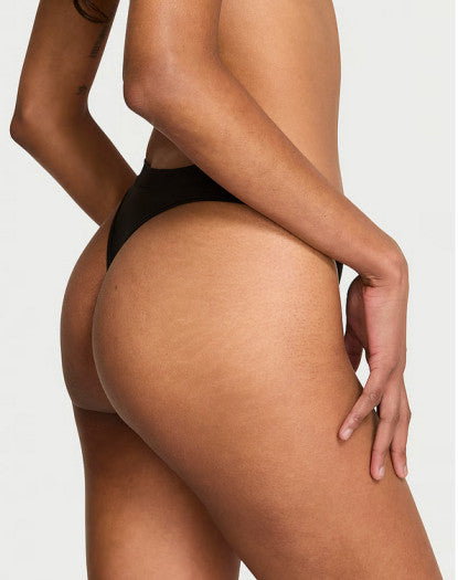 Victoria Secret kelnaitės -stringai