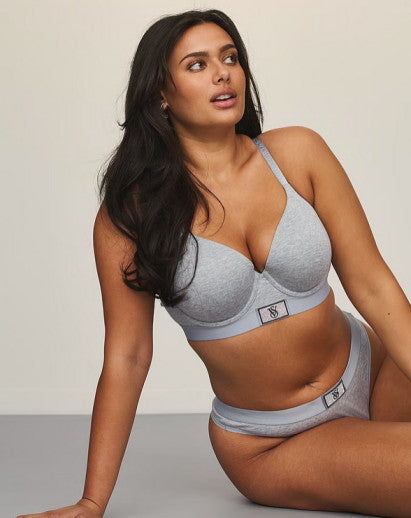 Victoria Secret kelnaitės -stringai