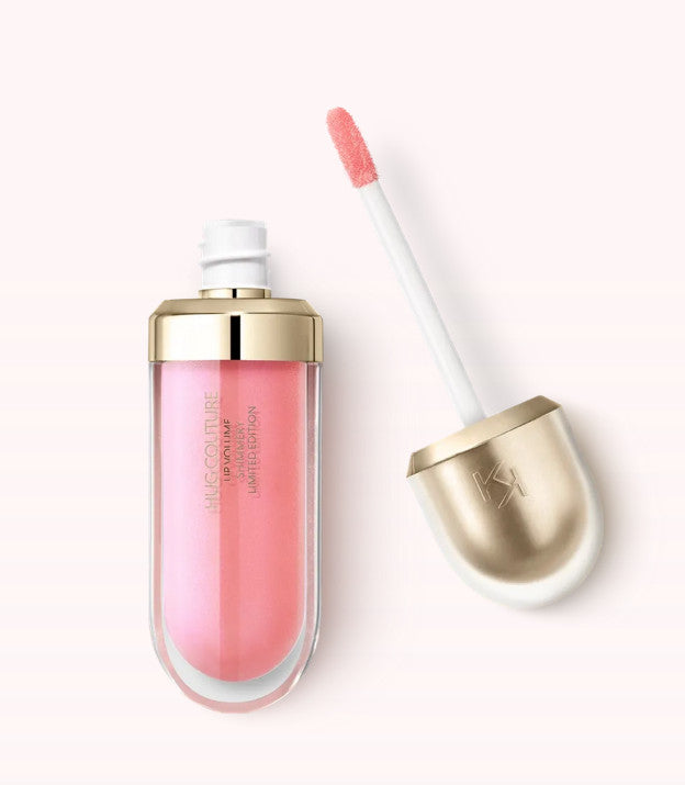 Kiko Milano „Hug Couture“ apimties suteikiantis, blizgus riboto leidimo „Lip Volume Shimmery“ lūpų blizgis, atspalvis 02